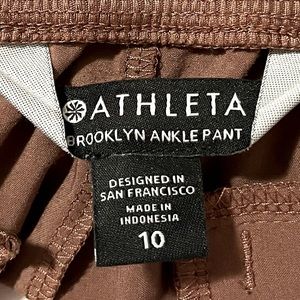 Athleta Brooklyn Ankle Pant size 10 Damask Mauve color. Excellent Condition.